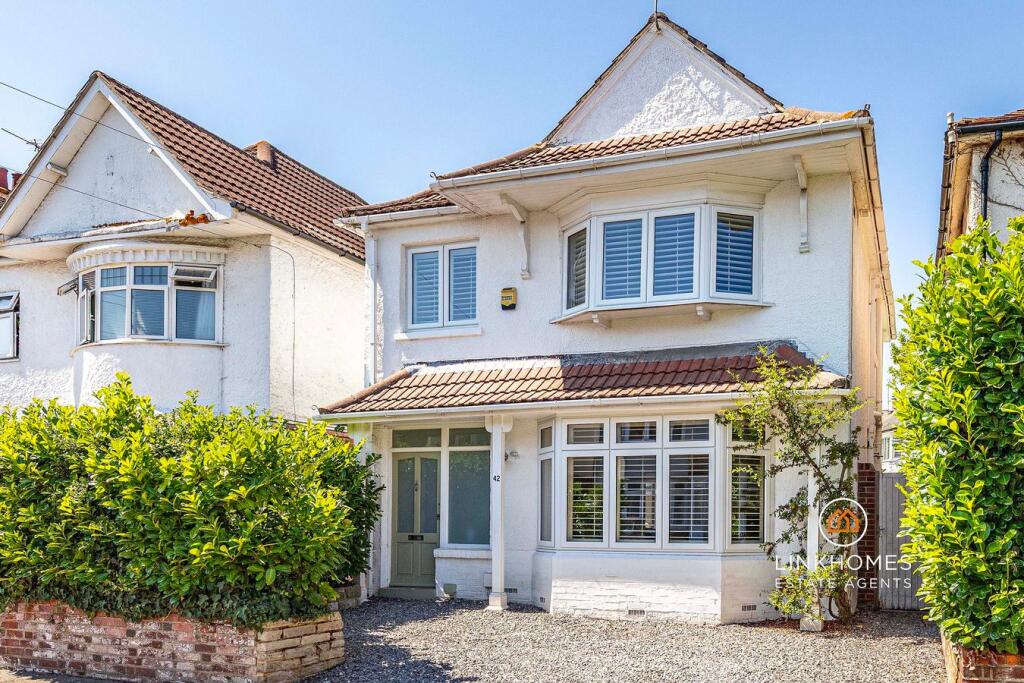 Heathwood Road, Bournemouth, BH9