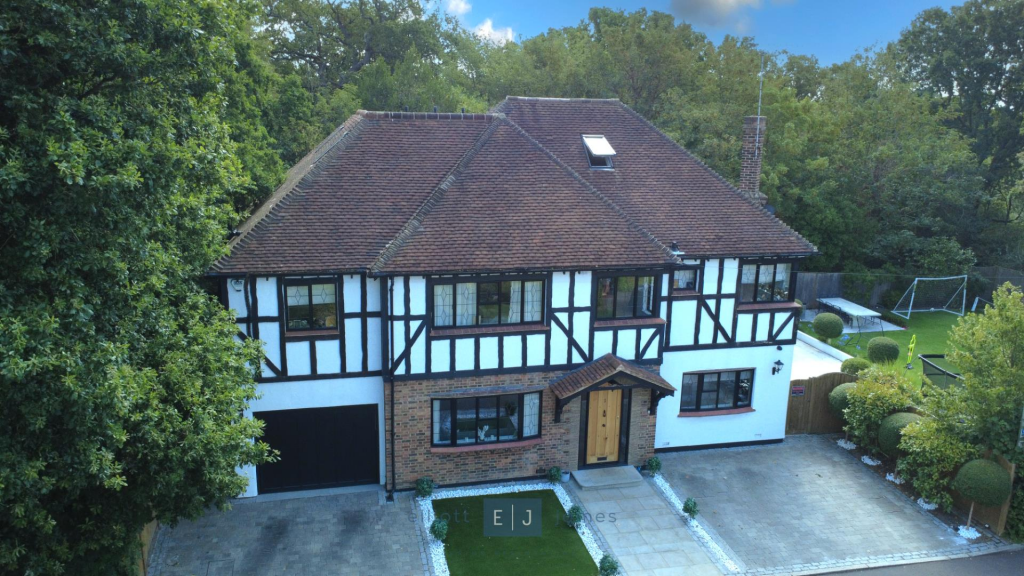 Main image of property: Woodland Close, Woodford Green