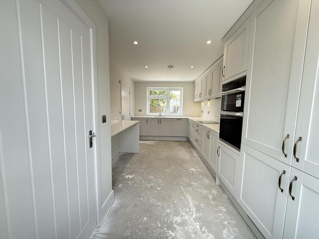 House in Chelmsford - View 4