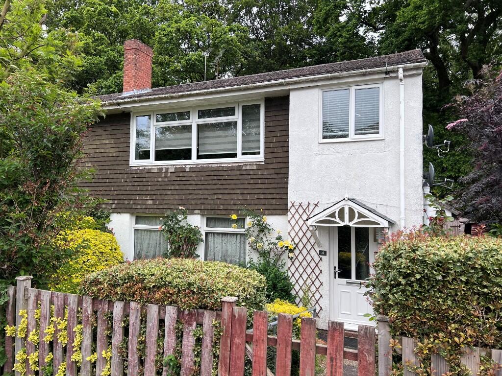 Main image of property: Guillemot Close, SO45