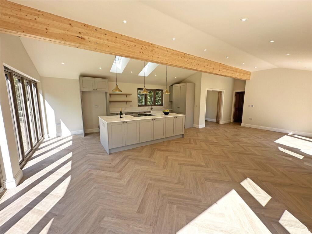 House in New Forest, Durns Town, Sway - View 4