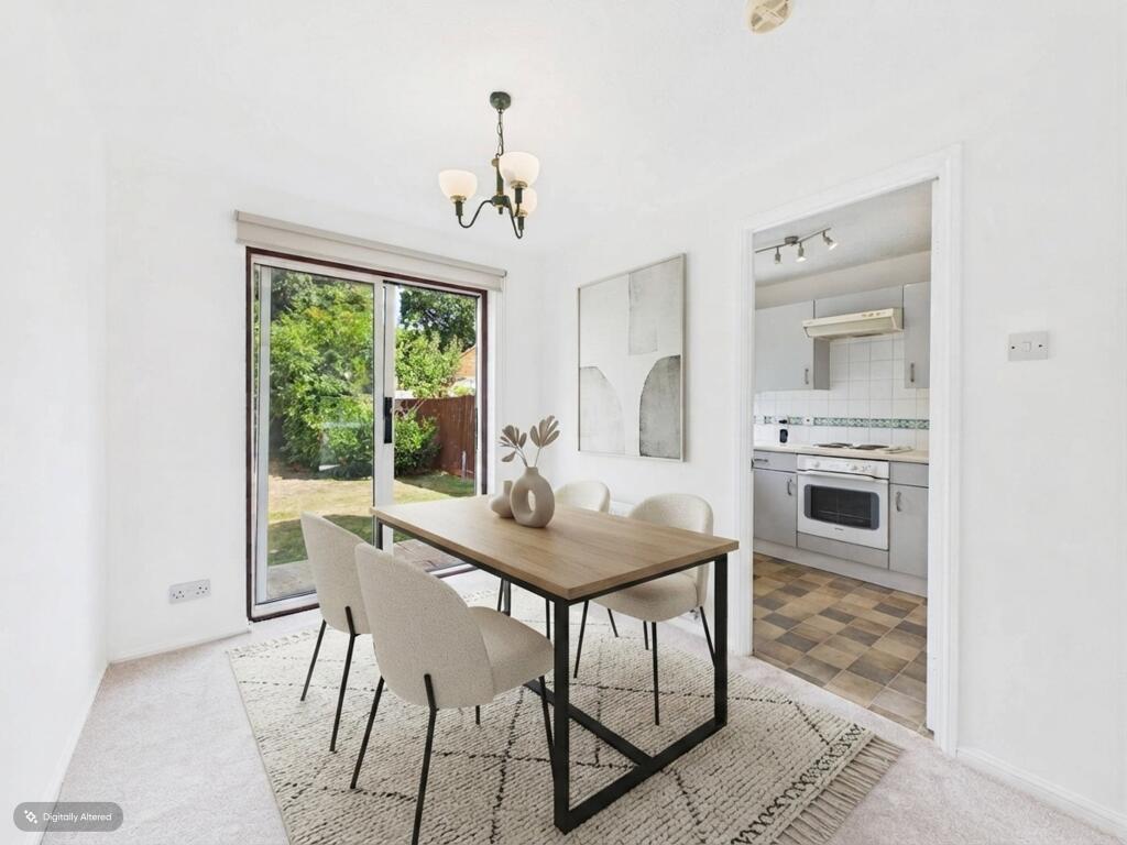 House in Horsham, Old Holbrook, North Horsham - View 5