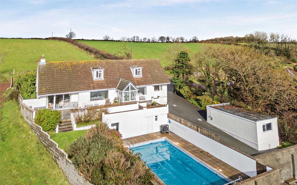 Main image of property: The Ridgeway, Manorbier, Tenby, Pembrokeshire, SA70