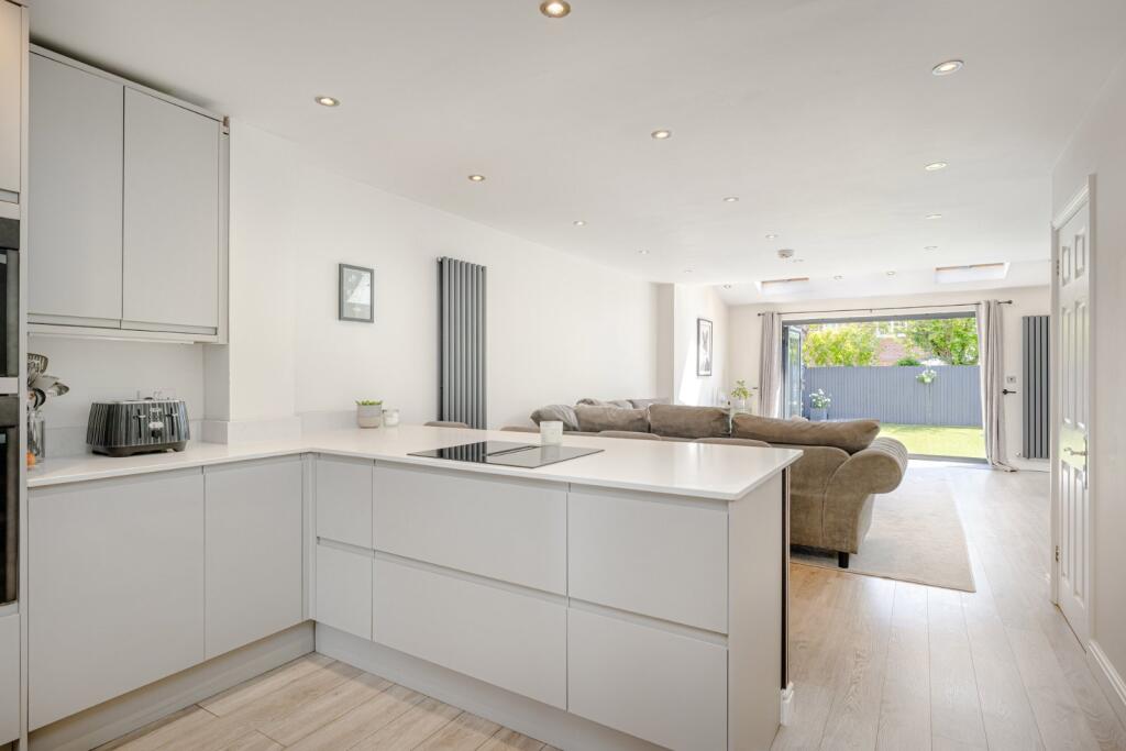 Millers Close, Bishop's Stortford, Hertfordshire, CM23 photo 3