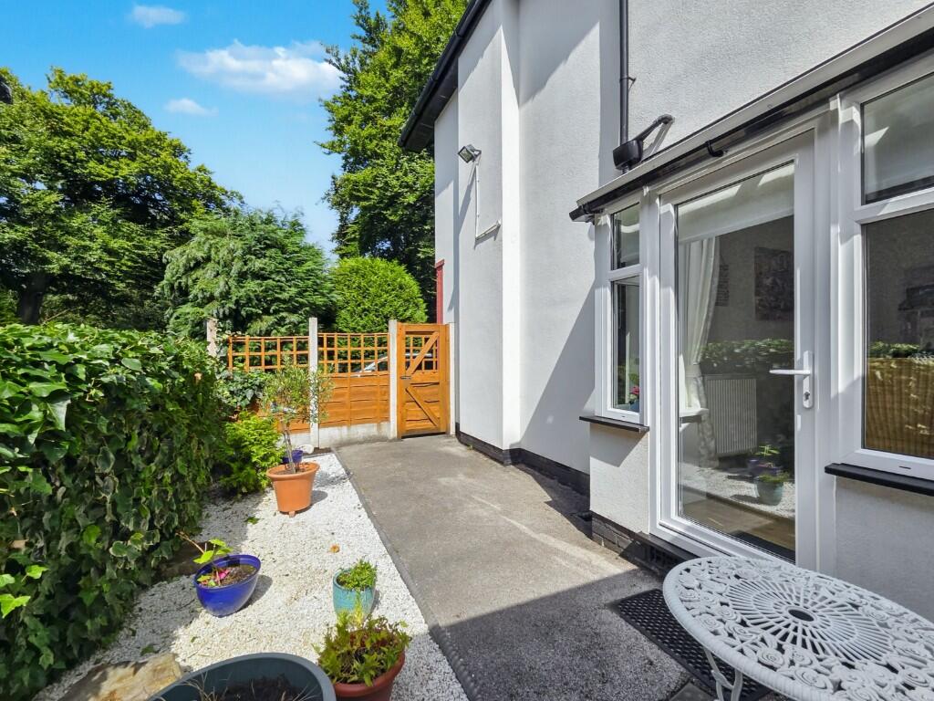 House in Salford, Greater Manchester - View 3