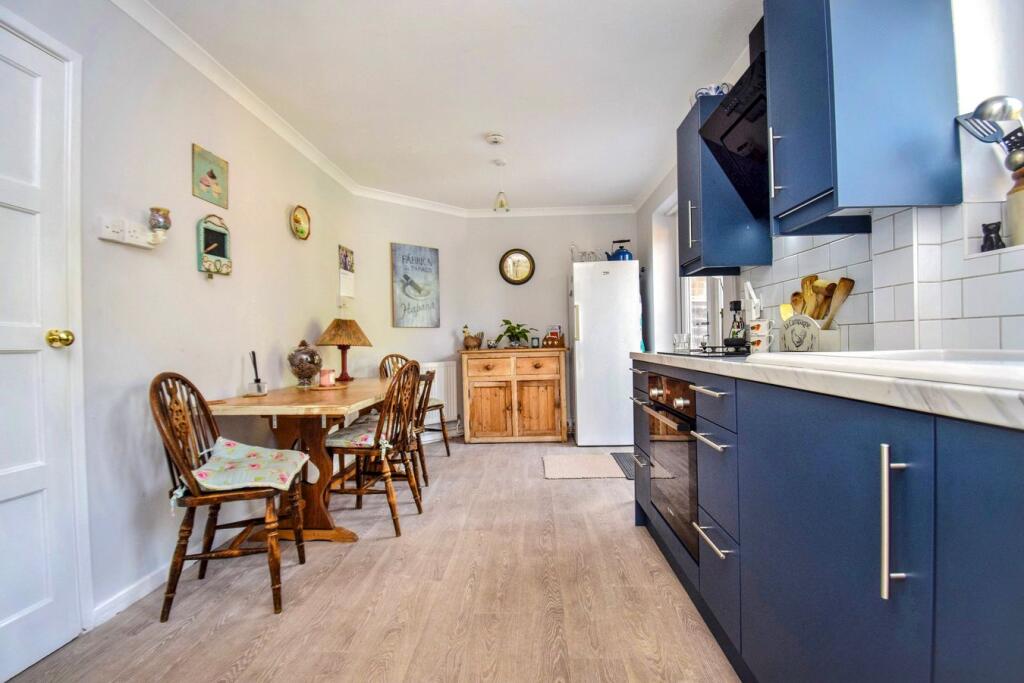 House in Sevenoaks, Halstead - View 5