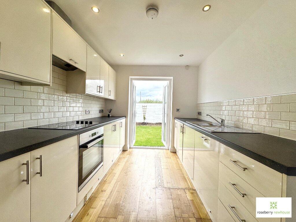 House in Stockton-on-Tees, Newby - View 3