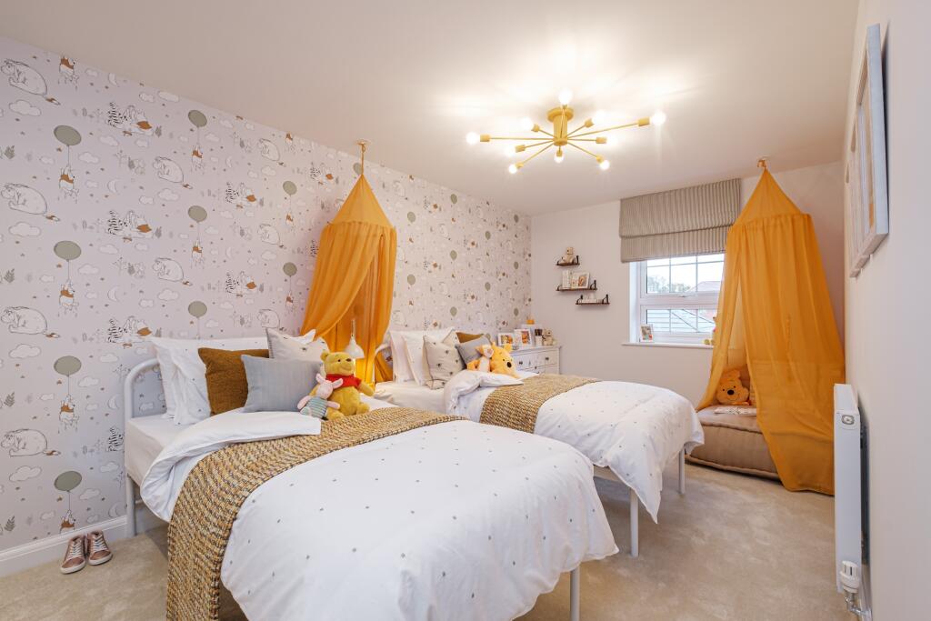 House in Northampton, Overstone - View 5