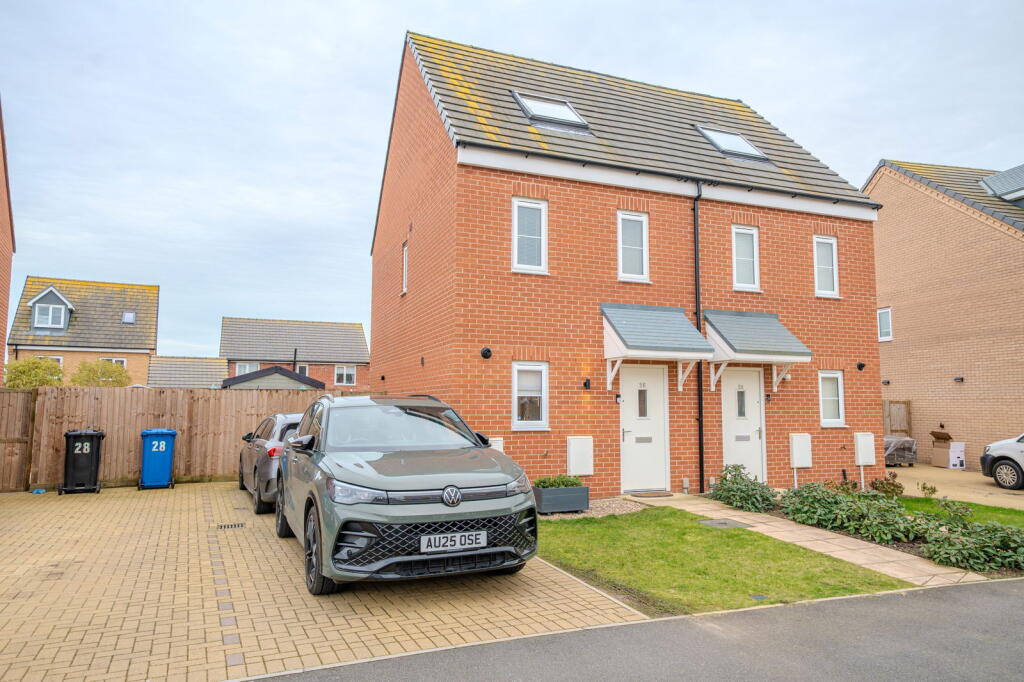 Main image of property: Kearney Drive, Lowestoft, NR32 3FJ