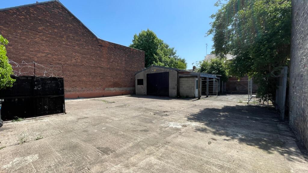 Main image of property: 87a Grafton Street, Hull, East Riding Of Yorkshire, HU5 2NP