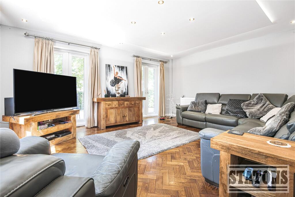 House in Potters Bar, Hertfordshire - View 5