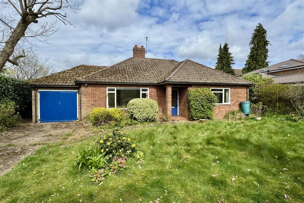 Main image of property: Busbridge, Godalming