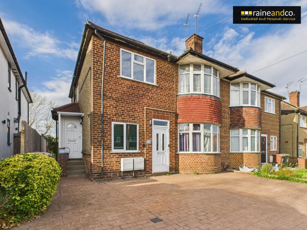 Main image of property: Aberdale Gardens, Potters Bar