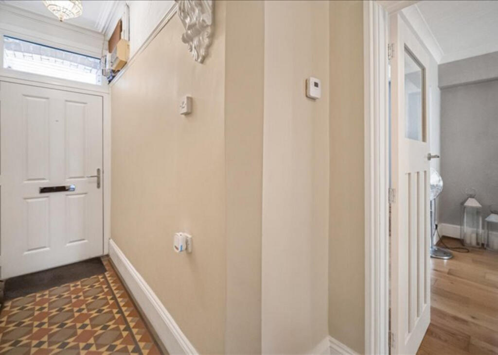 House in Risca, Pontymister - View 5