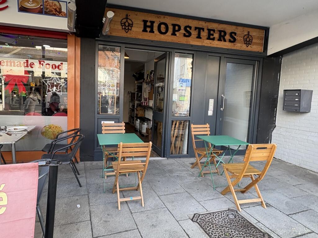 Main image of property: 47A Moulsham Street, Chelmsford, Essex, CM2 0HY