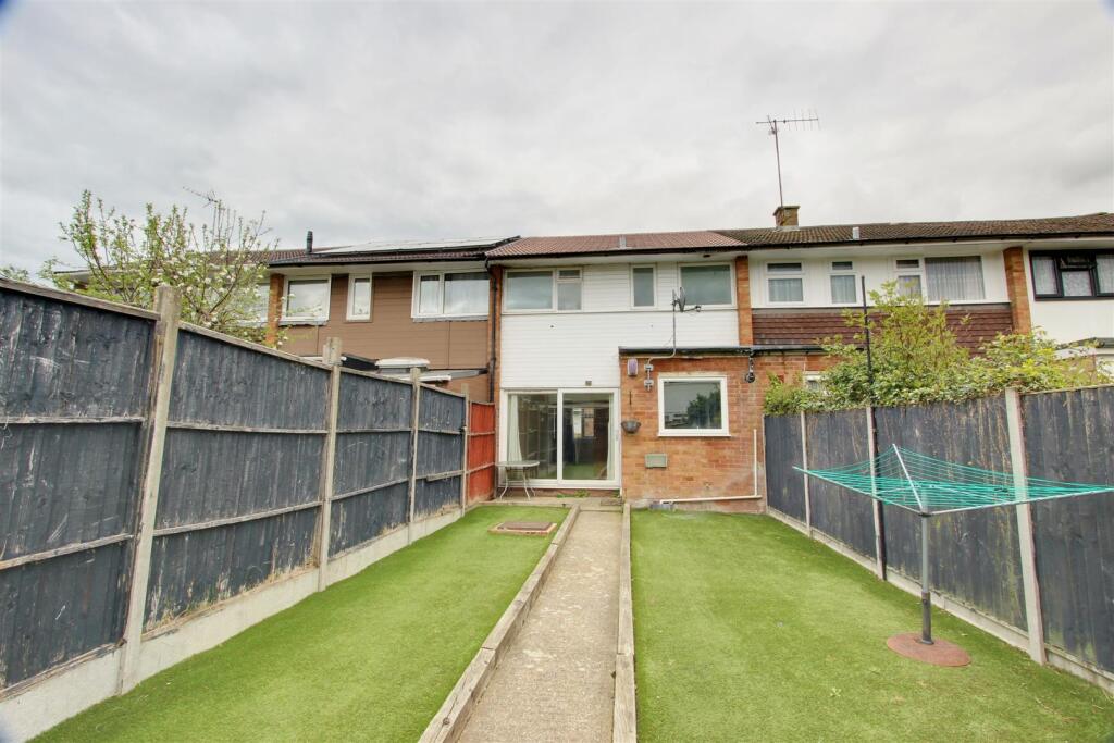 Main image of property: Longbridge Close, Tring