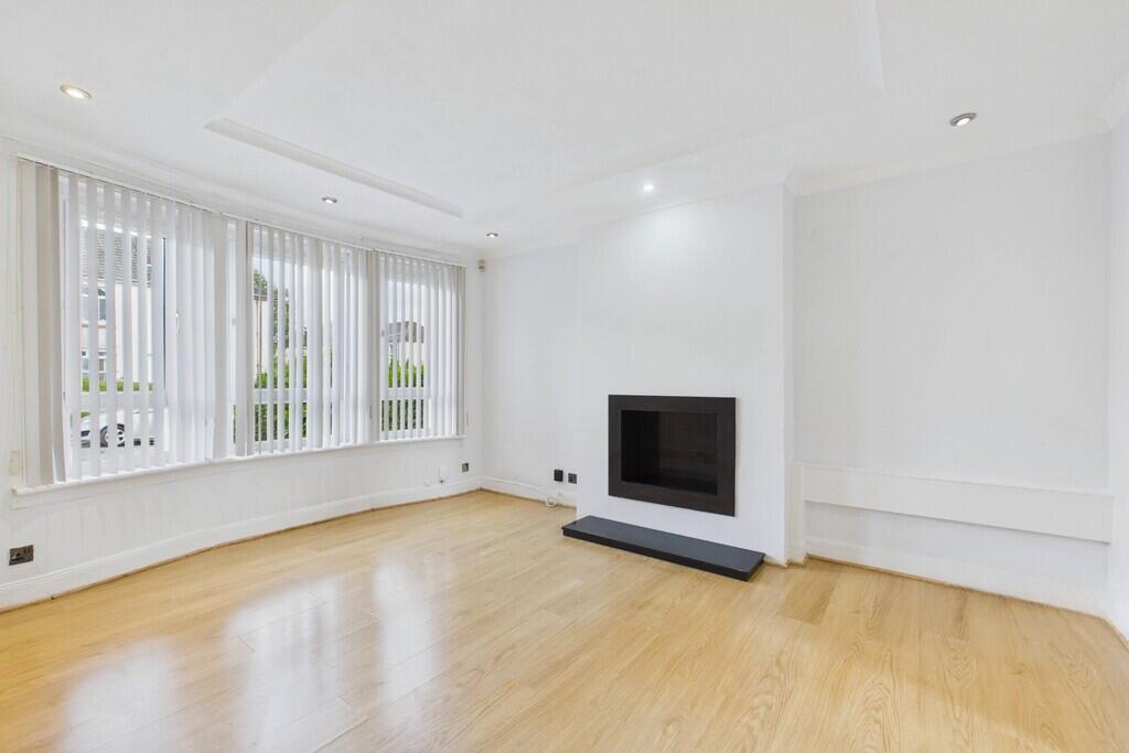 Cloberhill Road, Knightswood, Glasgow photo 2