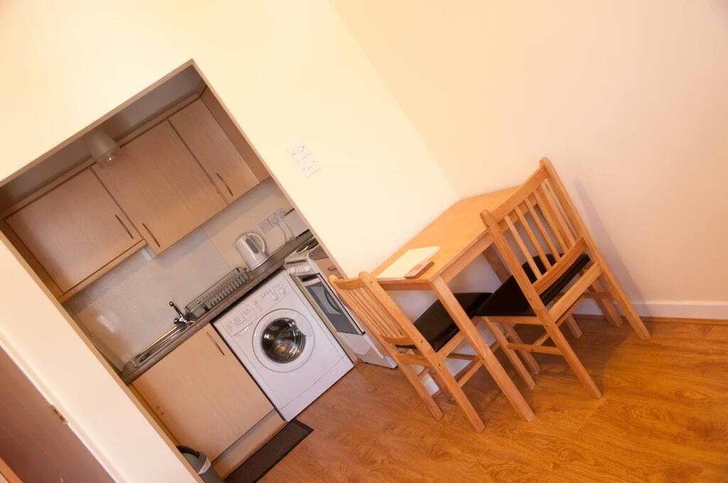 Apartment in Aberdeen, Hanover, Castlehill and Pittodrie - View 4