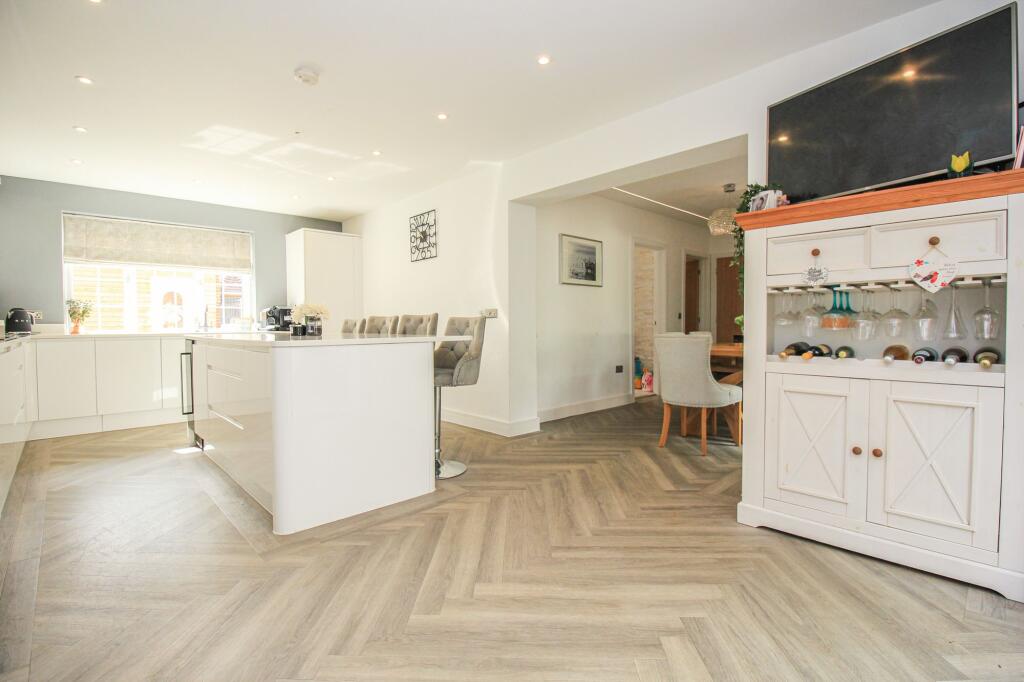 Marie Road, Sholing, SO19 photo 3