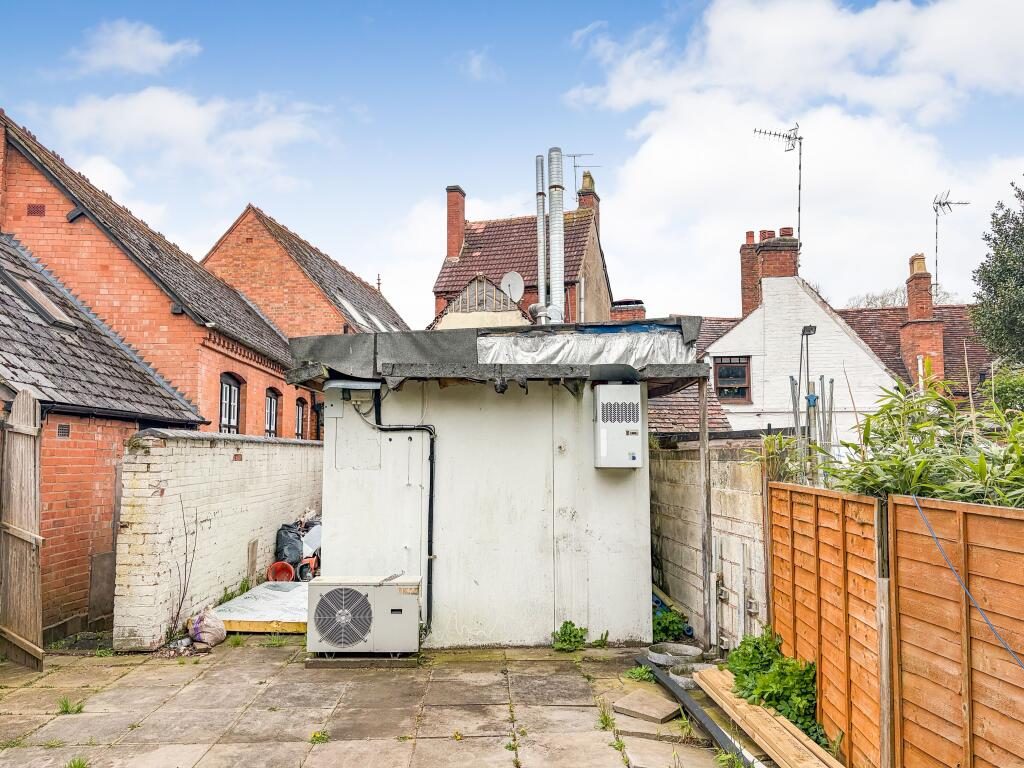 Additional image 4 of 113 and 113a High Street, Henley-in-Arden, B95 5AU