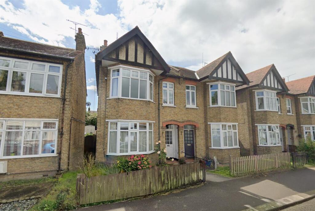 Main image of property: Maldon Road, Southend-On-Sea