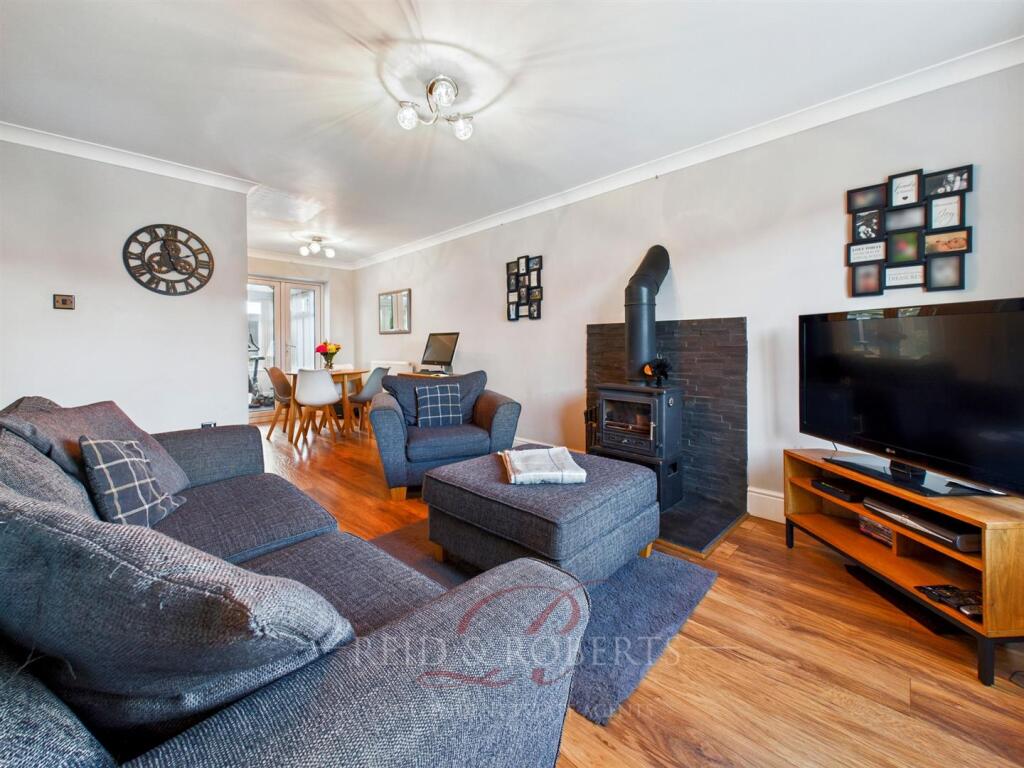 Cae Y Dderwen, Greenfield, Holywell photo 2