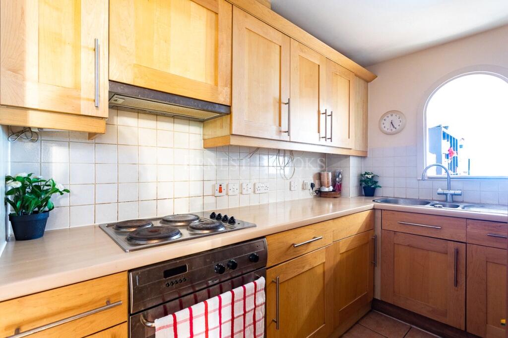 Main image of property: Pierhead Lock, Manchester Road, London, E14