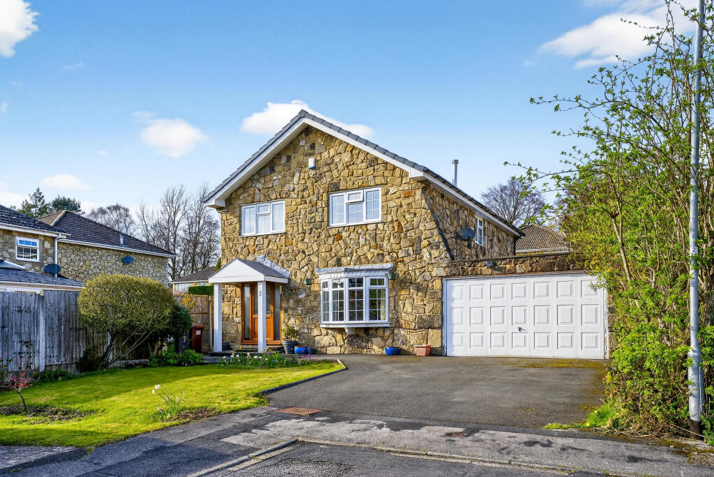 Main image of property: Adel Park Close, Leeds, LS16