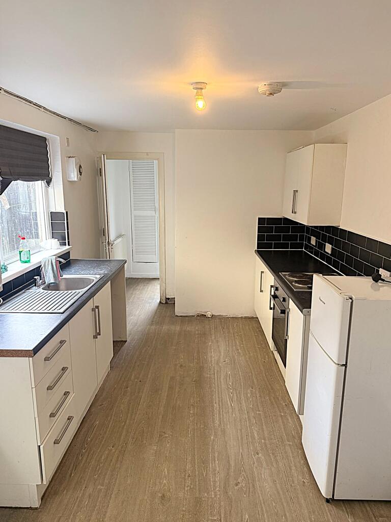 Main image of property: Ground Floor Flat, Earl Street, Grangetown, Cardiff