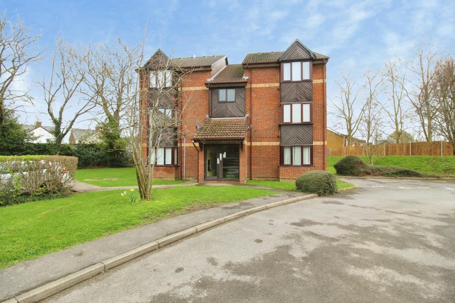 Main image of property: Maypole Road, Taplow