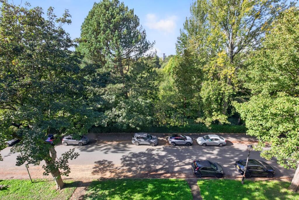 Apartment in Harrogate - View 4