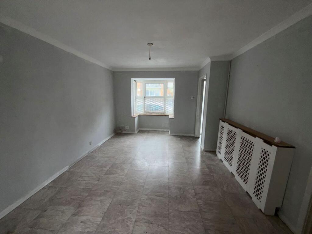 House in Eastbourne, Seaside, Roselands - View 5