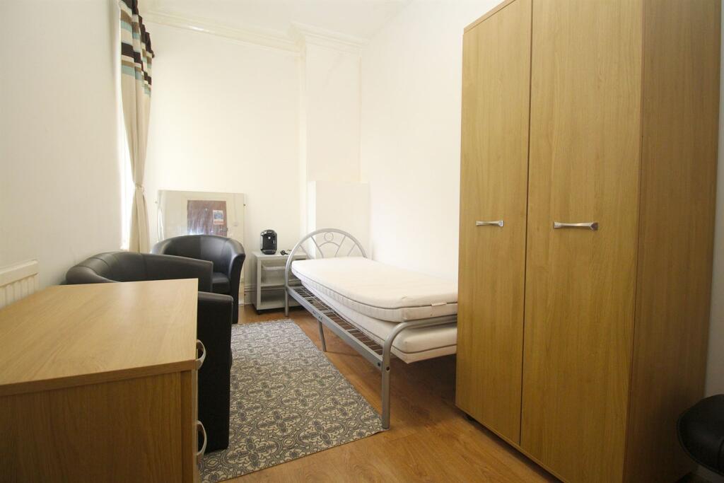 Main image of property: Clarence Street, Loughborough, LE11