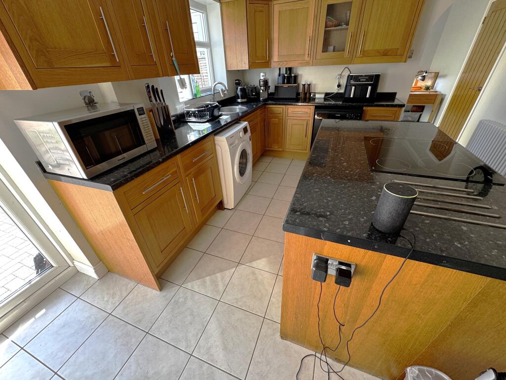 House in Solihull, Castle Bromwich - View 5