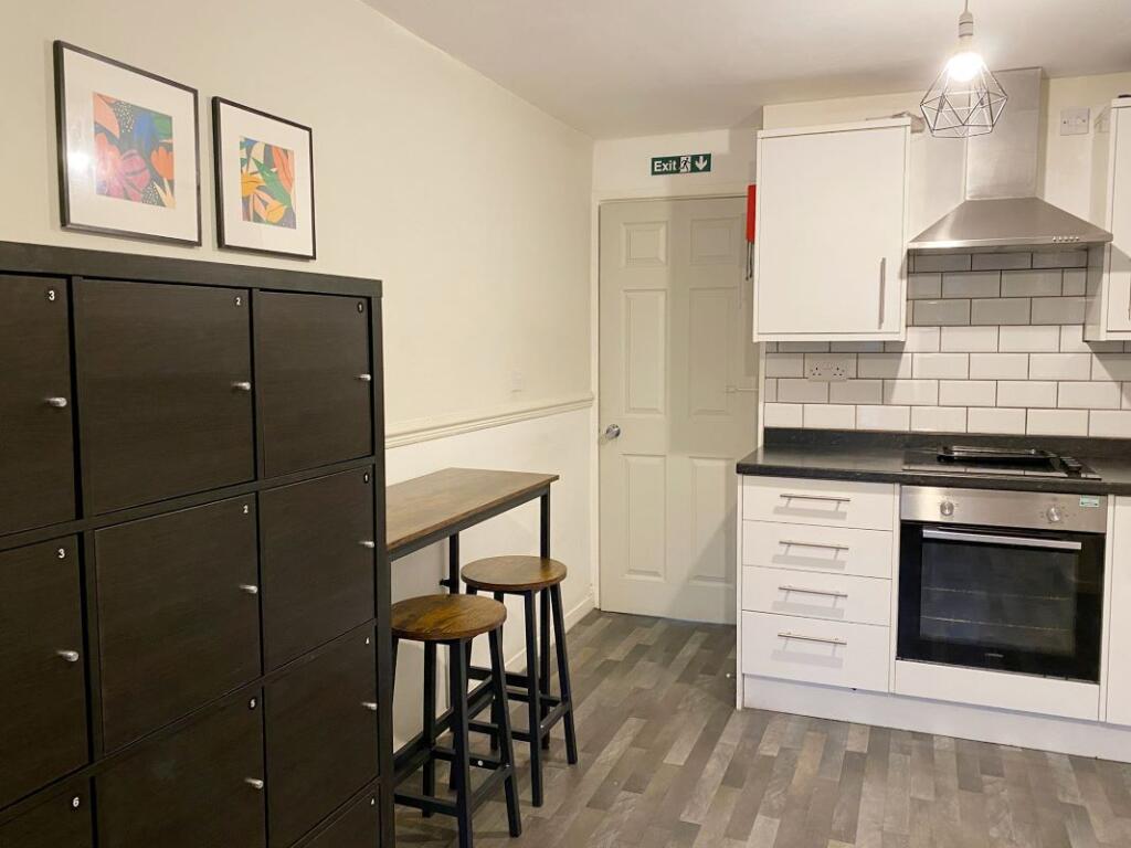 Additional image 4 of 25 Rosedale Avenue, Smethwick, West Midlands, B66 3JB