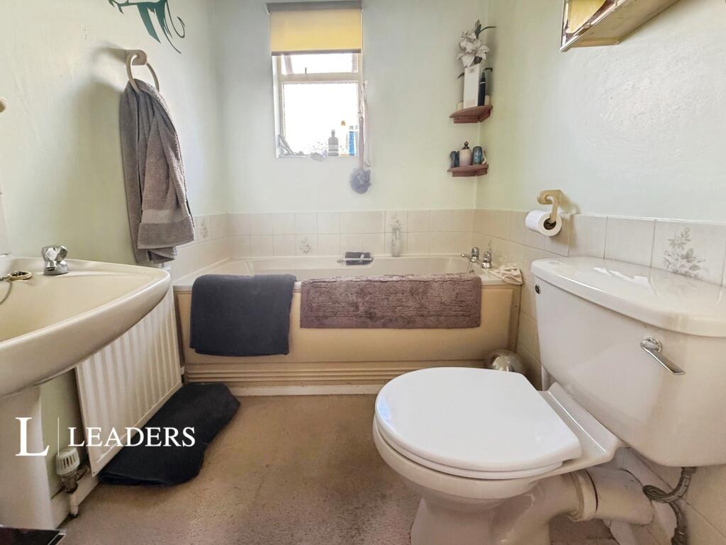 Apartment in Brighton - View 5
