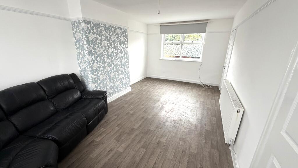 House in Manchester, Greater Manchester - View 2