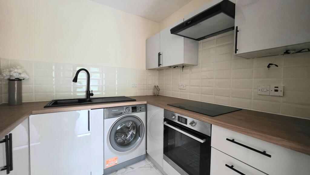 Main image of property: Marriotts Wharf, West Street, Gravesend, DA11