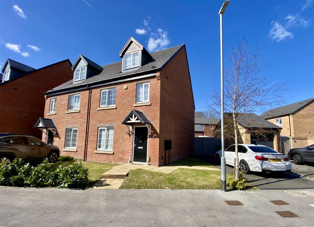 Main image of property: Lavender Court, Mirfield