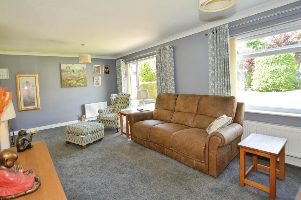 House in Newark and Sherwood, Southwell - More