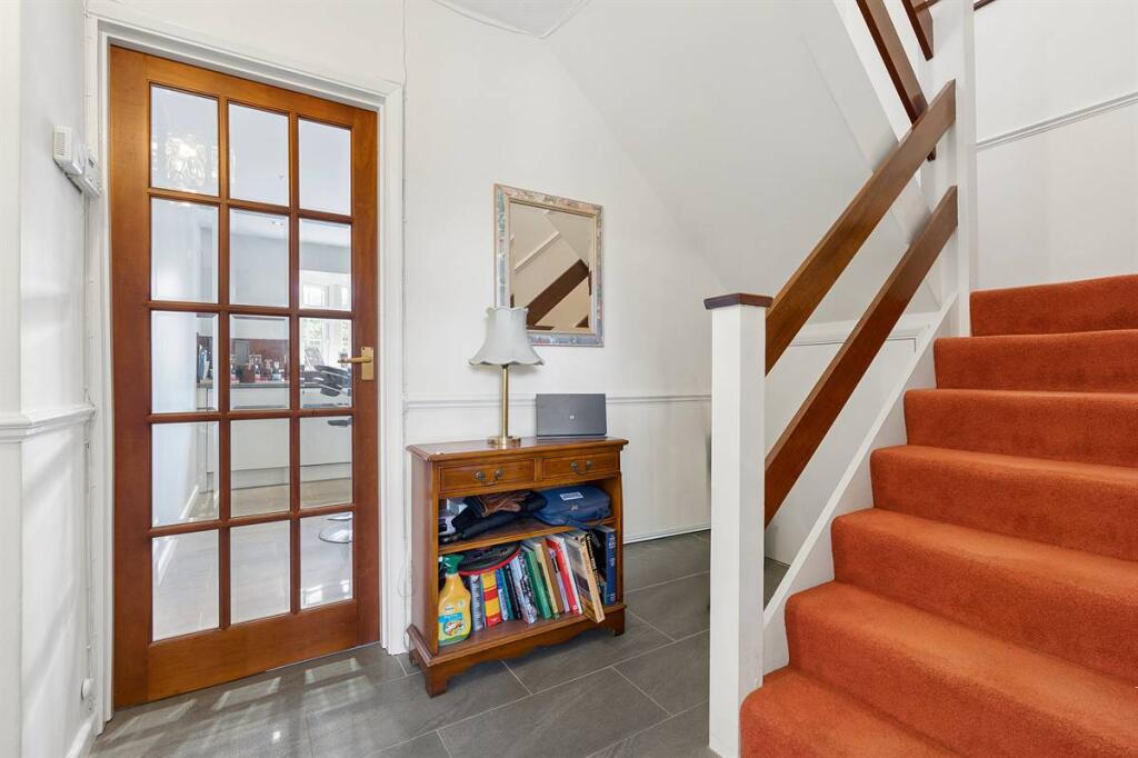 House in Canterbury - More