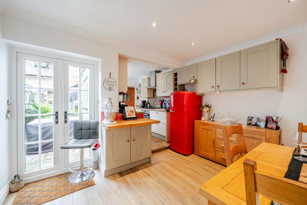 House in Lyndhurst - View 3