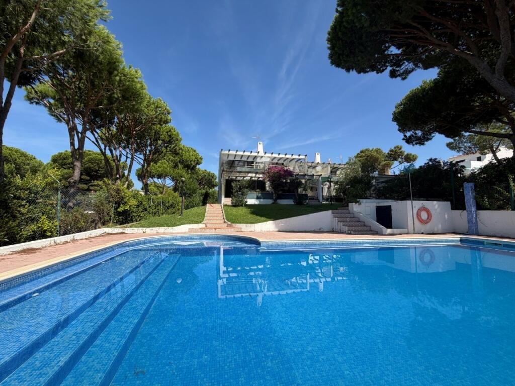 Main image of property: Algarve, Olhos De Agua