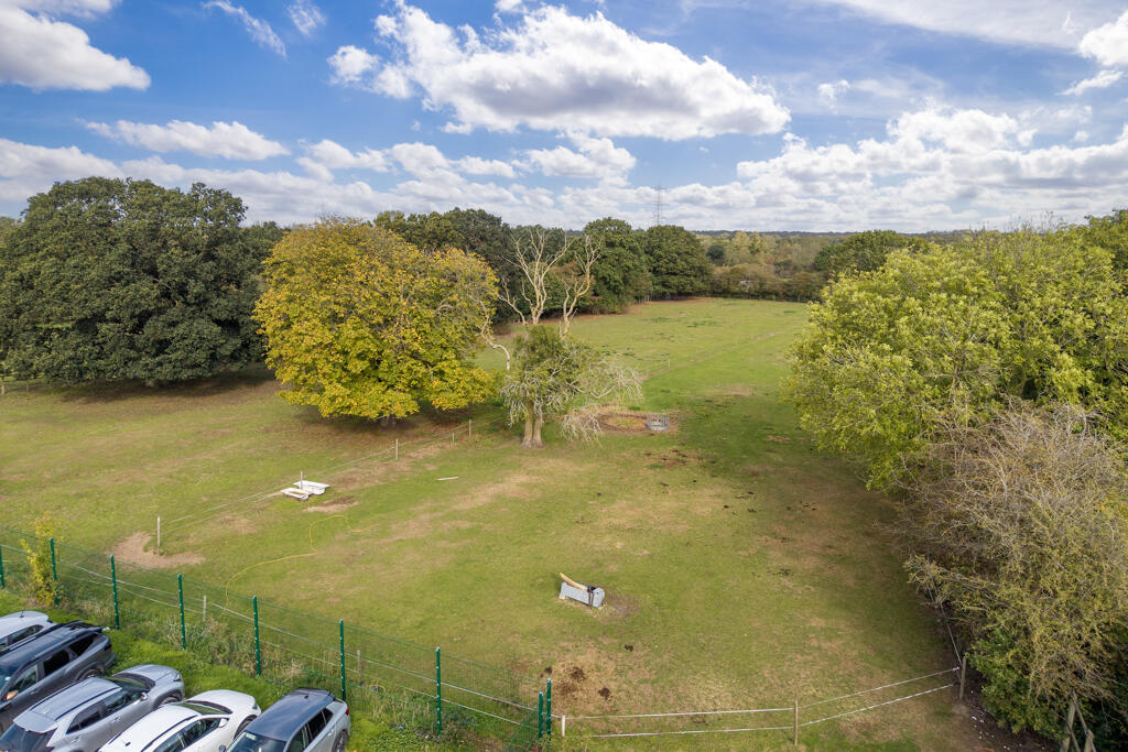3.34 acre Building Plot, Off School Lane, Thorpe on the Hill, LN6 9BN - View 4