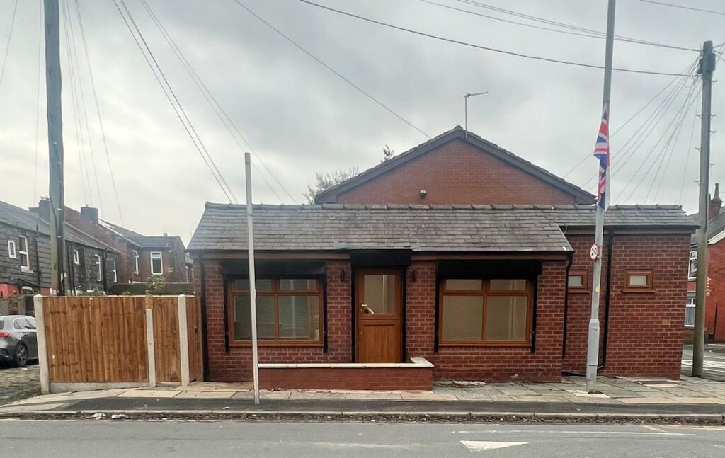Main image of property: 3 Turks Road, Radcliffe, Manchester, M26 4PY