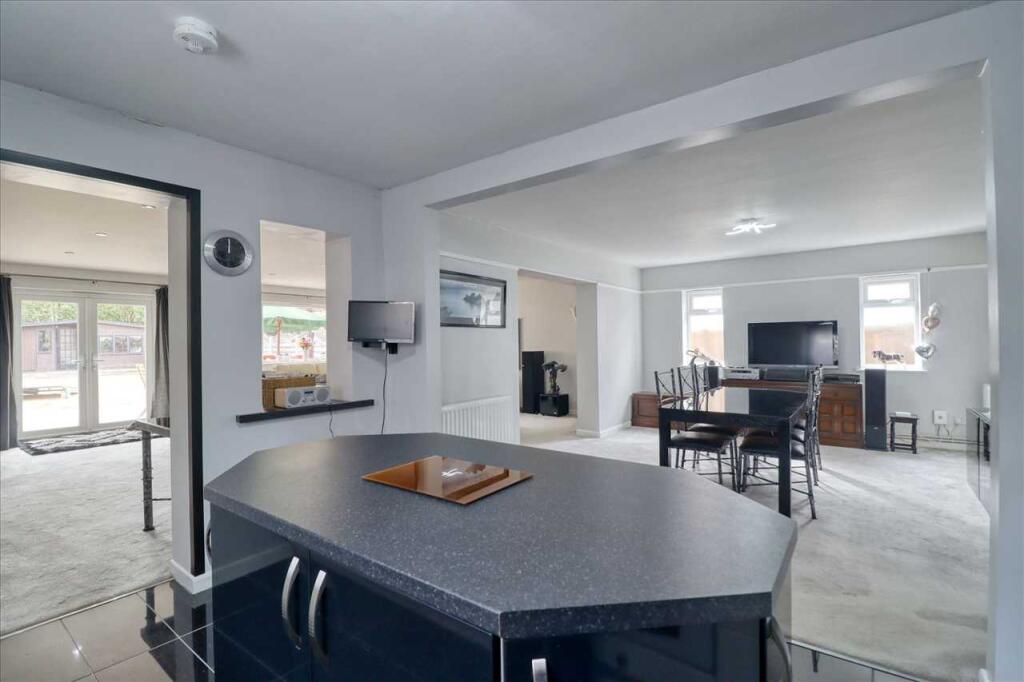 House in Clacton-on-Sea, Great Clacton - View 4