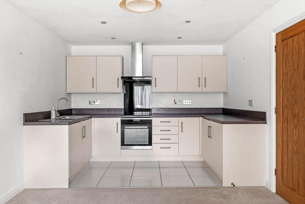 Additional image 7 of Corinthian Court, Alcester, B49