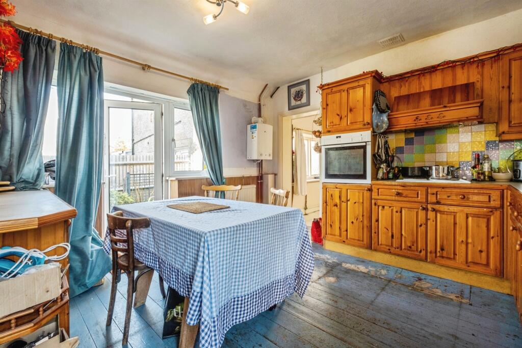 House in Lewes, Seaford - View 5
