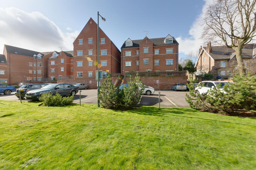 Main image of property: Moorgate View, Rotherham, South Yorkshire, S60