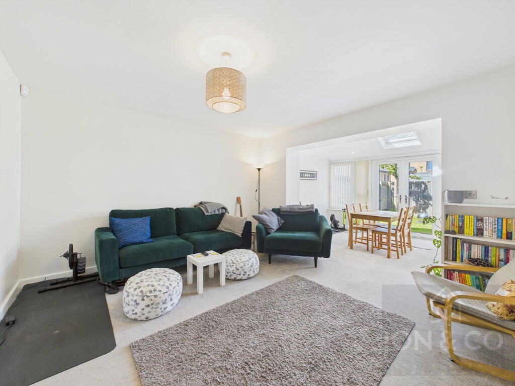 House in Milton Keynes - View 5